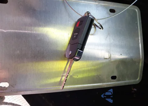 2012 Mazda Mazda3 I Touring z USA, uszkodzony, nr VIN JM1BL1V75C1617727